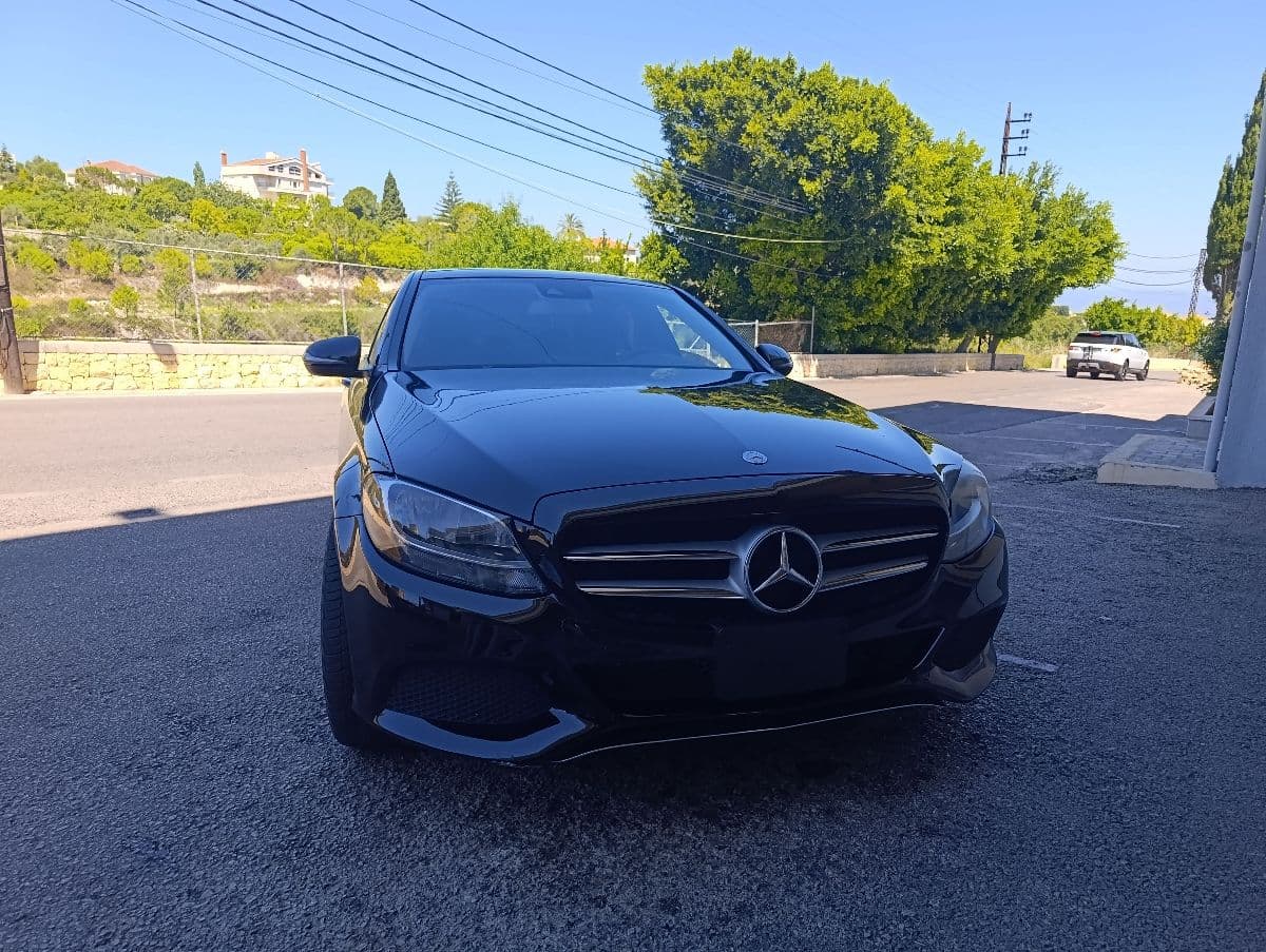 Mercedes-Benz C300