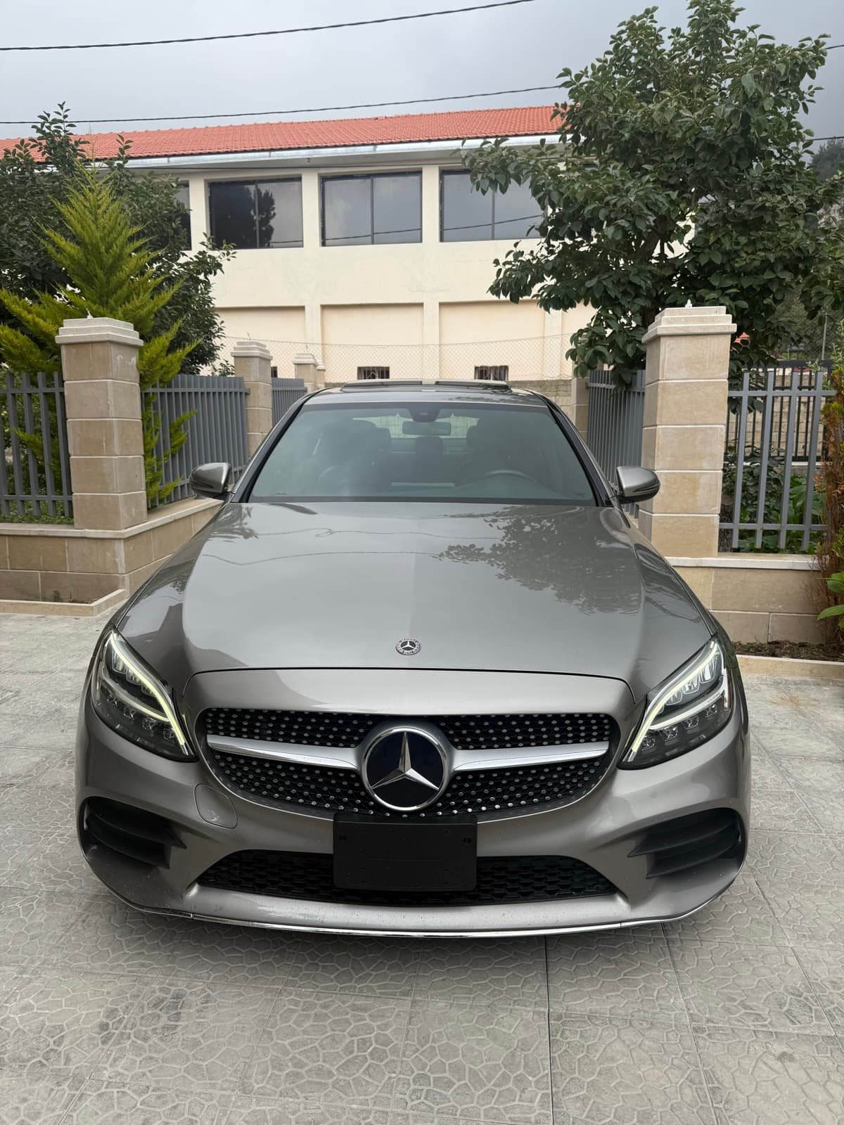 Mercedes-Benz C300 4MATIC