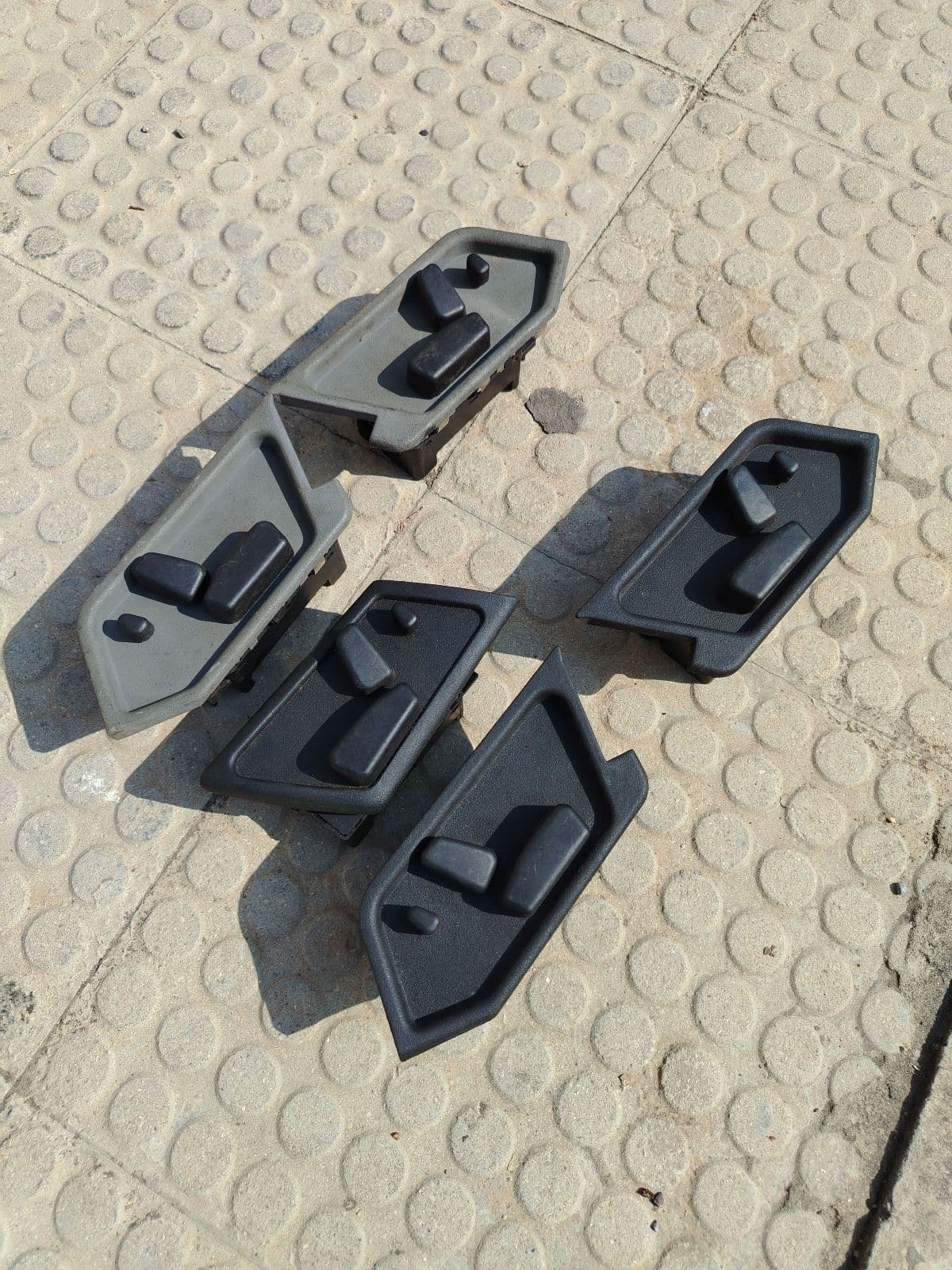 Seat switches