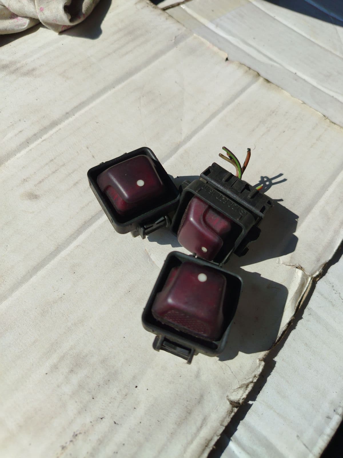 R129/W124 convertible switch