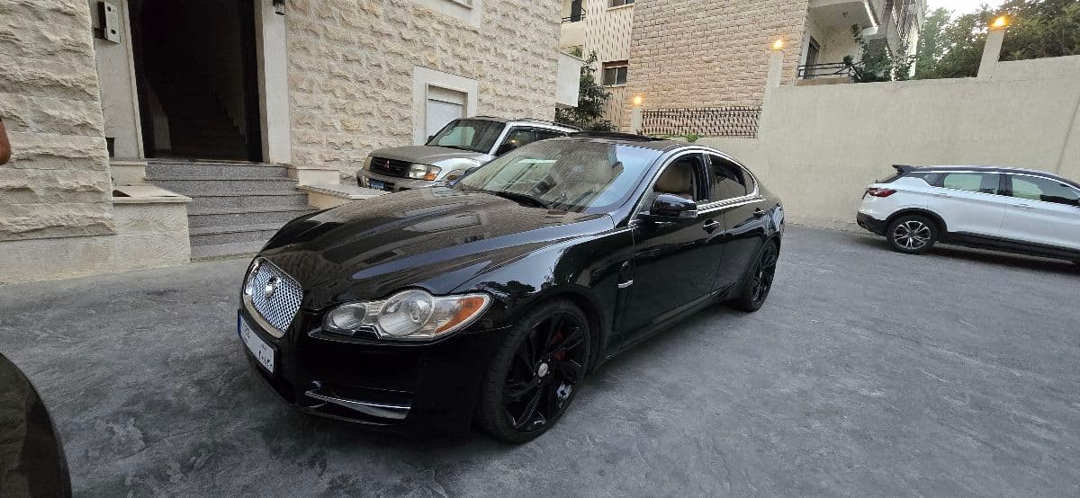 Jaguar XFR