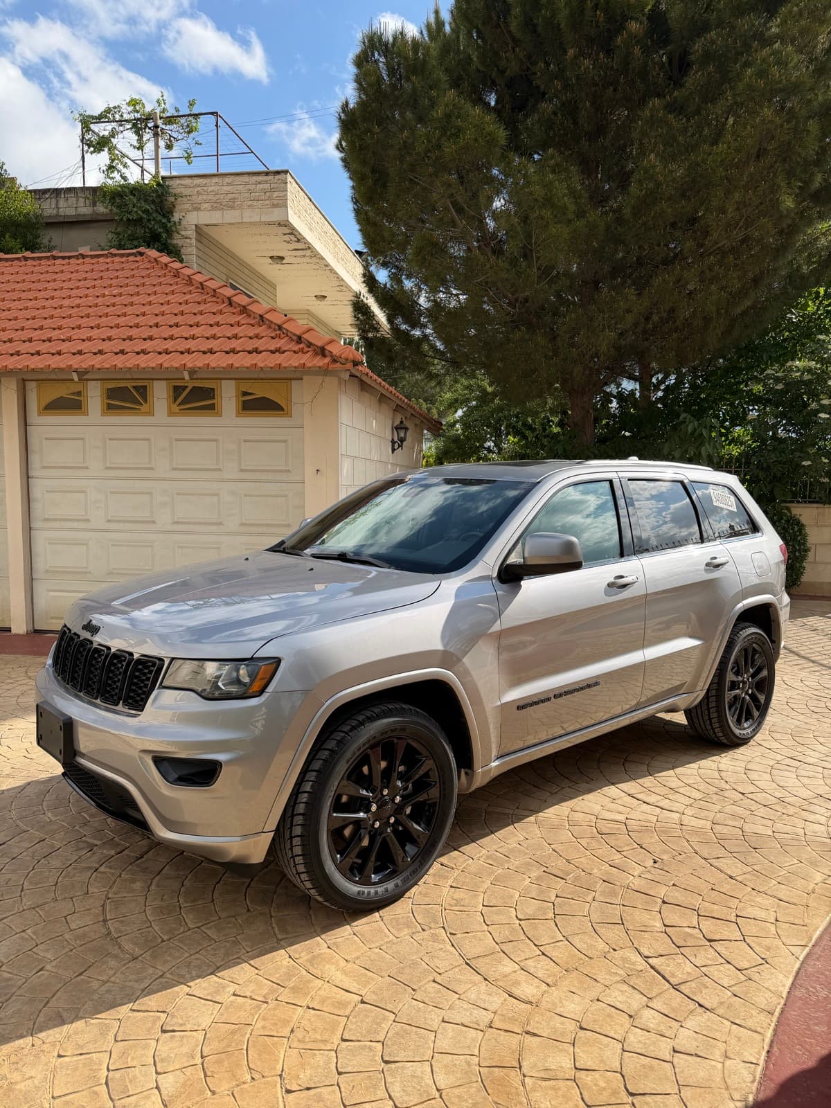 Jeep Grand Cherokee Altitude