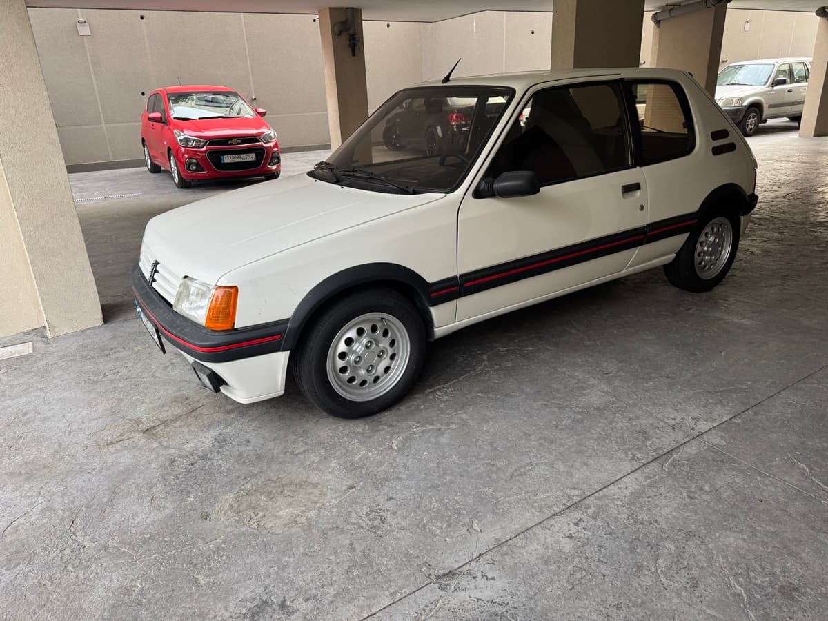 Peugeot 205 GTI 1.6