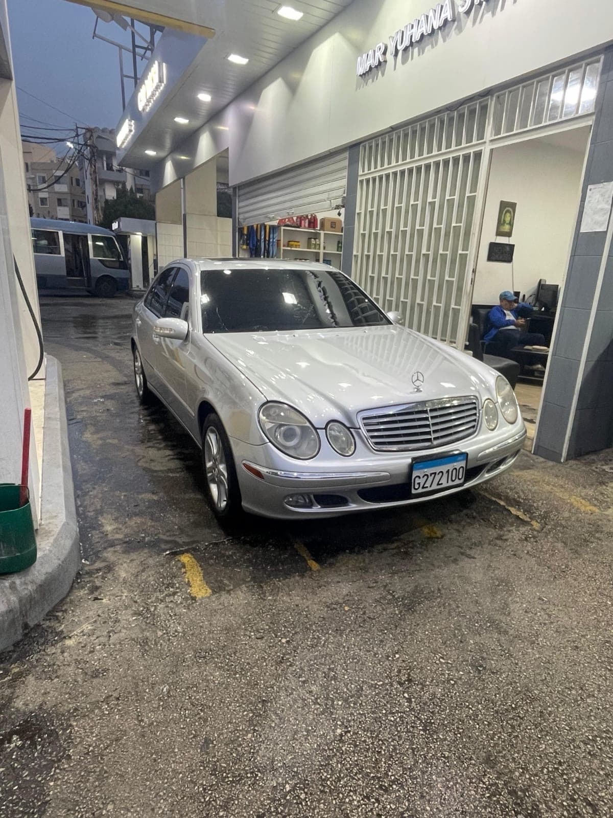 Mercedes-Benz E350
