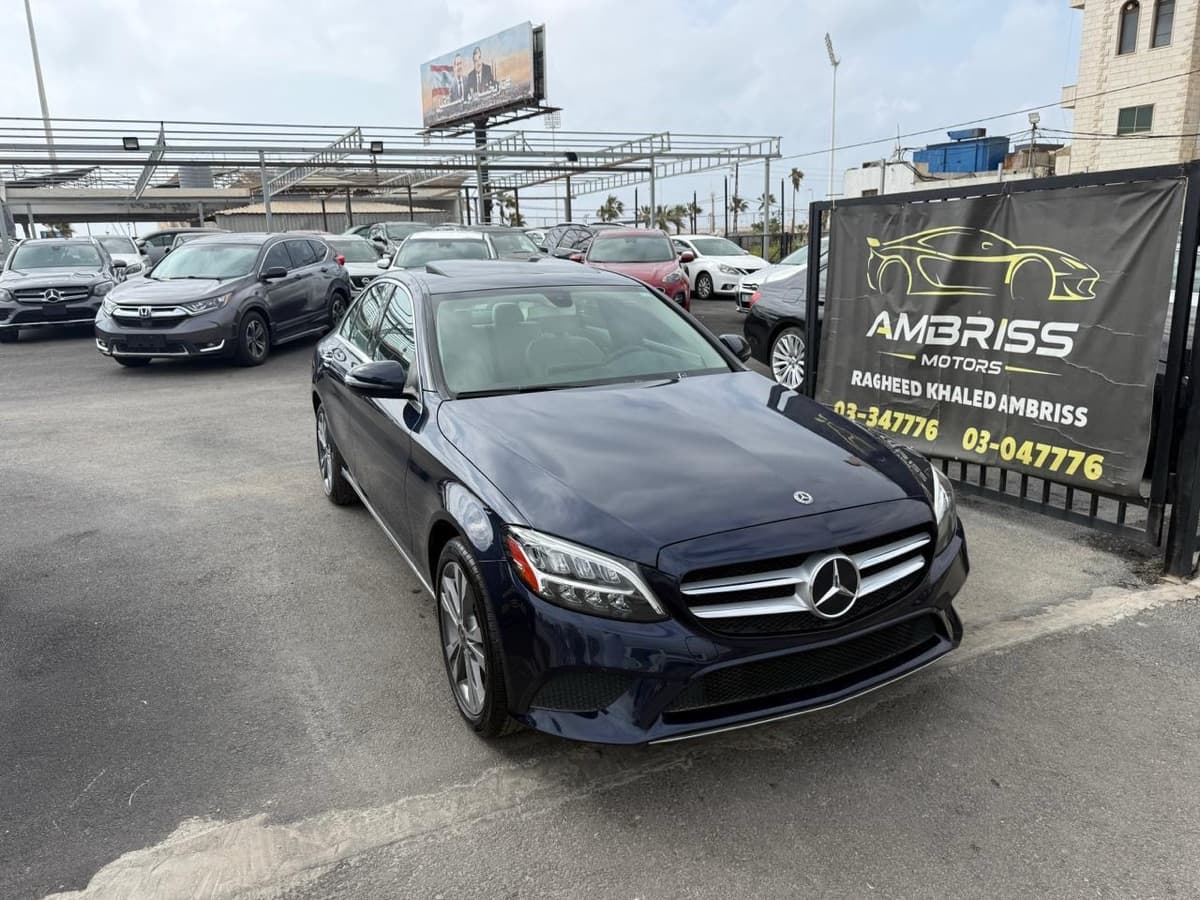 Mercedes-Benz C300