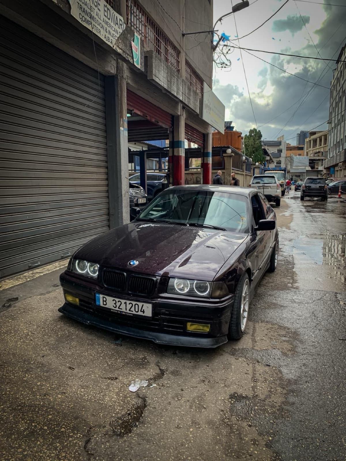 BMW 325i
