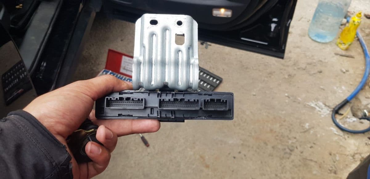 Smart power control unit