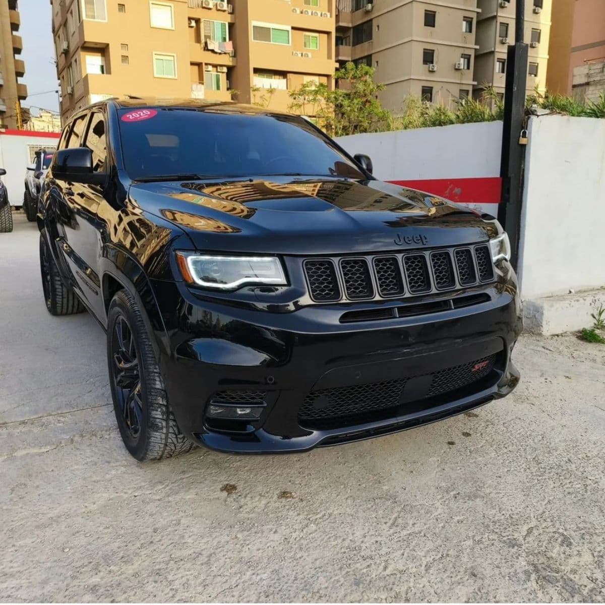 2020 Jeep Cherokee SRT Look