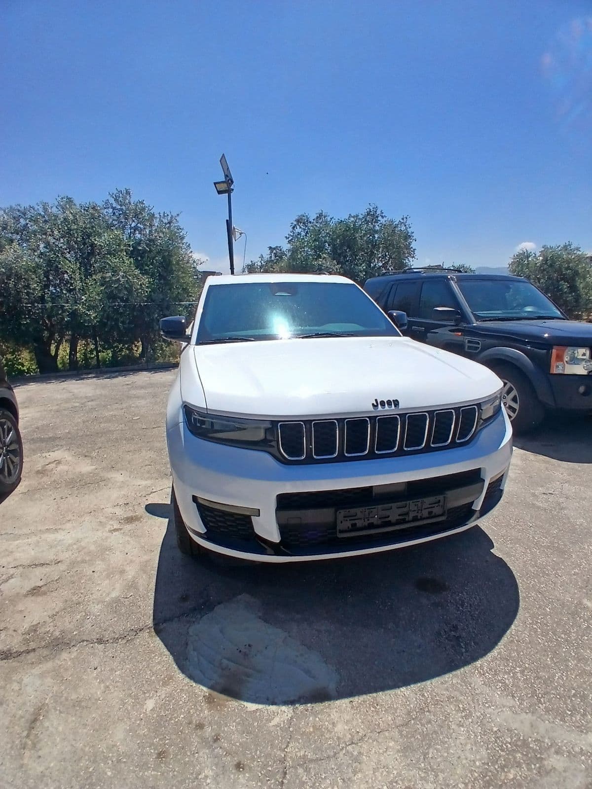 Jeep Cherokee Long
