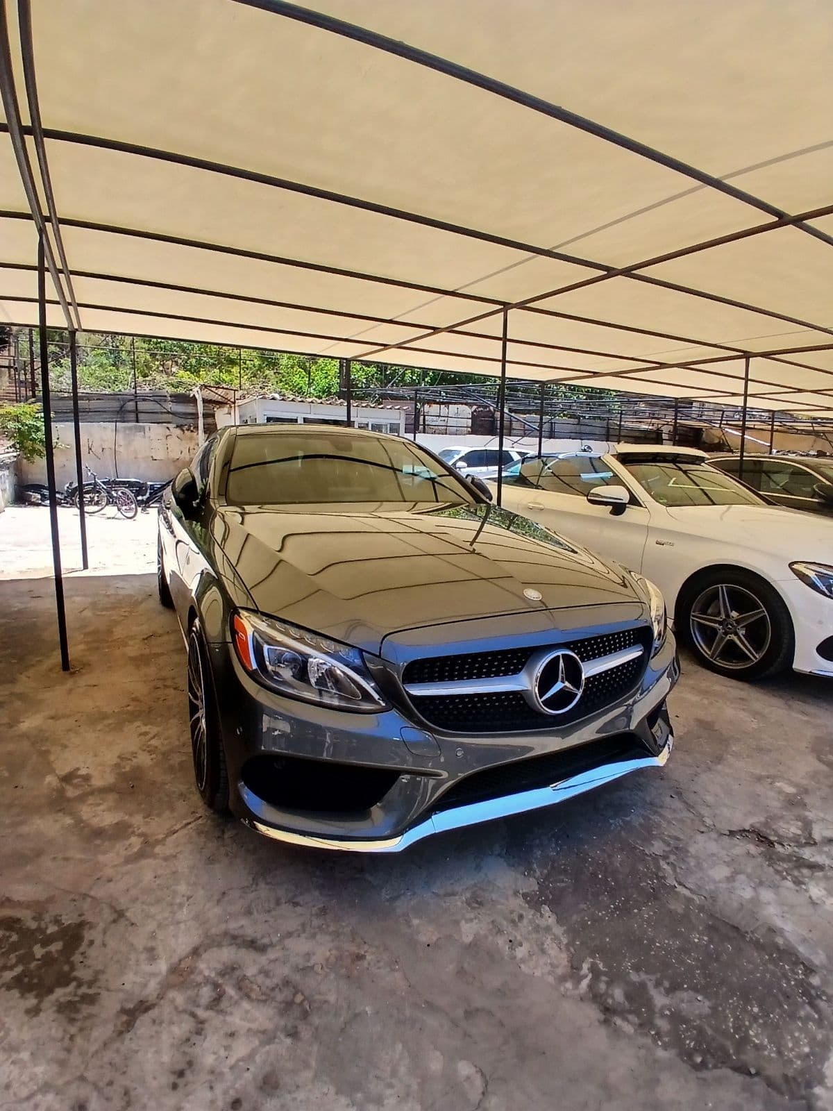 Mercedes-Benz C300