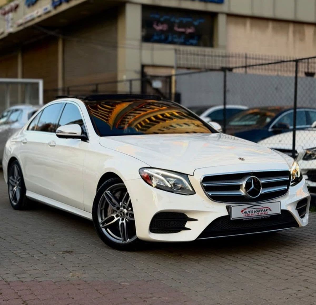 Mercedes-Benz E 300