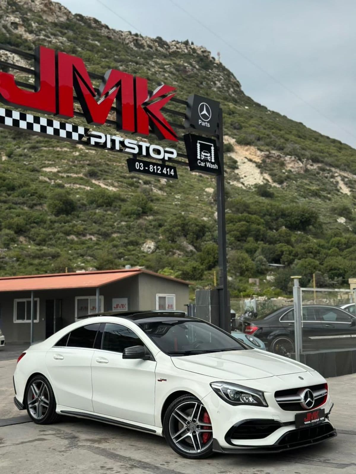 Mercedes-Benz CLA45 AMG