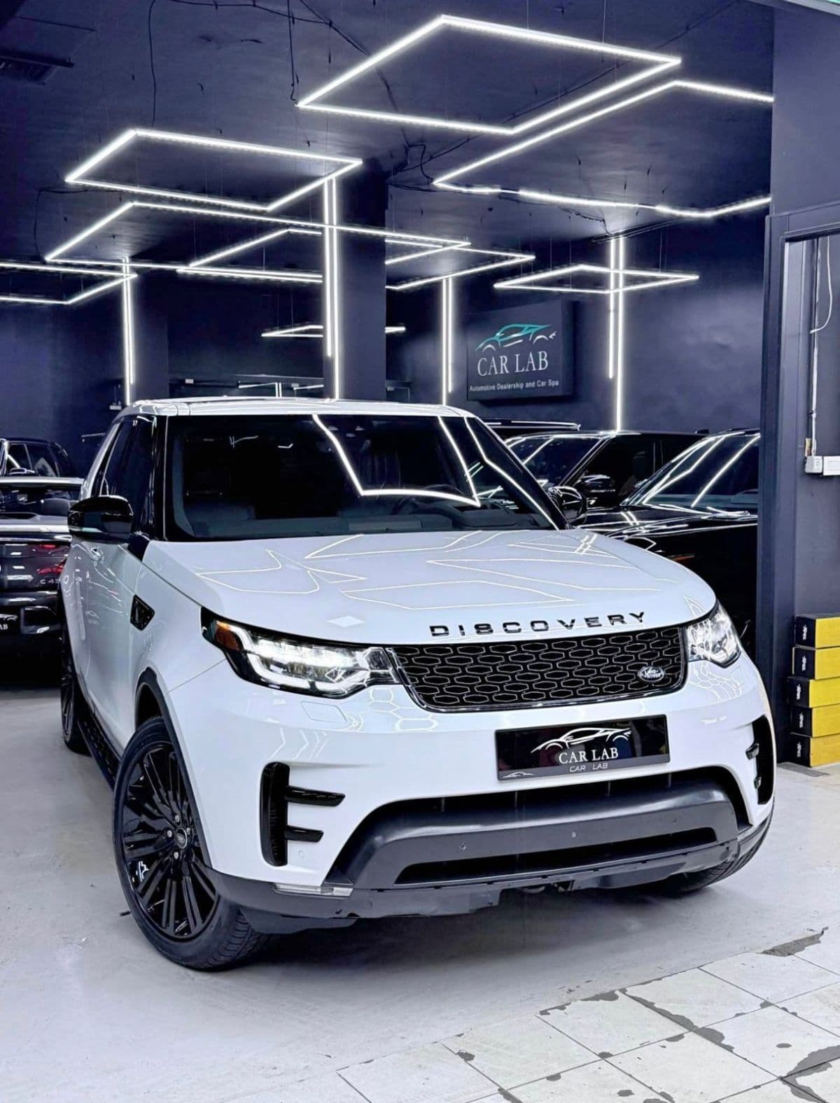 Land Rover Discovery HSE Luxury
