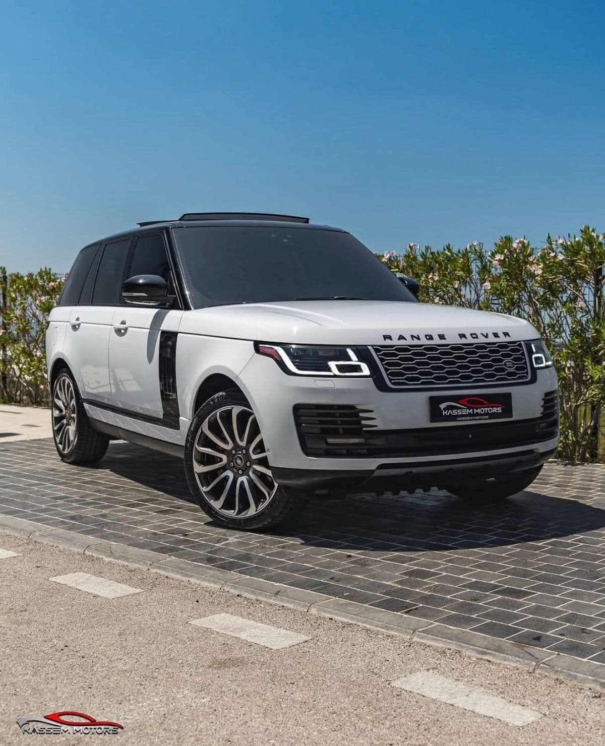 Range Rover Vogue Dynamic V8