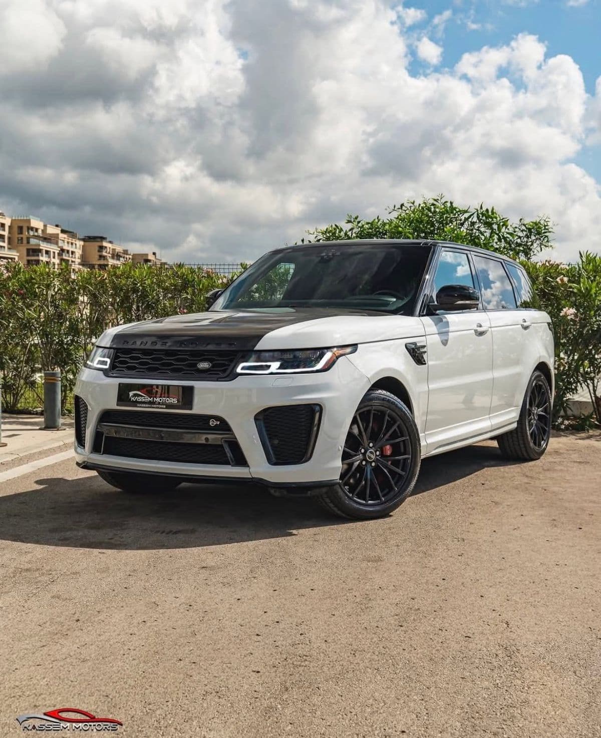 Range Rover Sport SVR