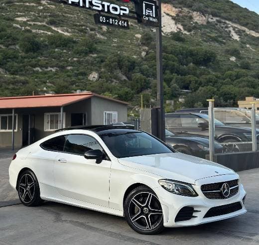 Mercedes-Benz C300