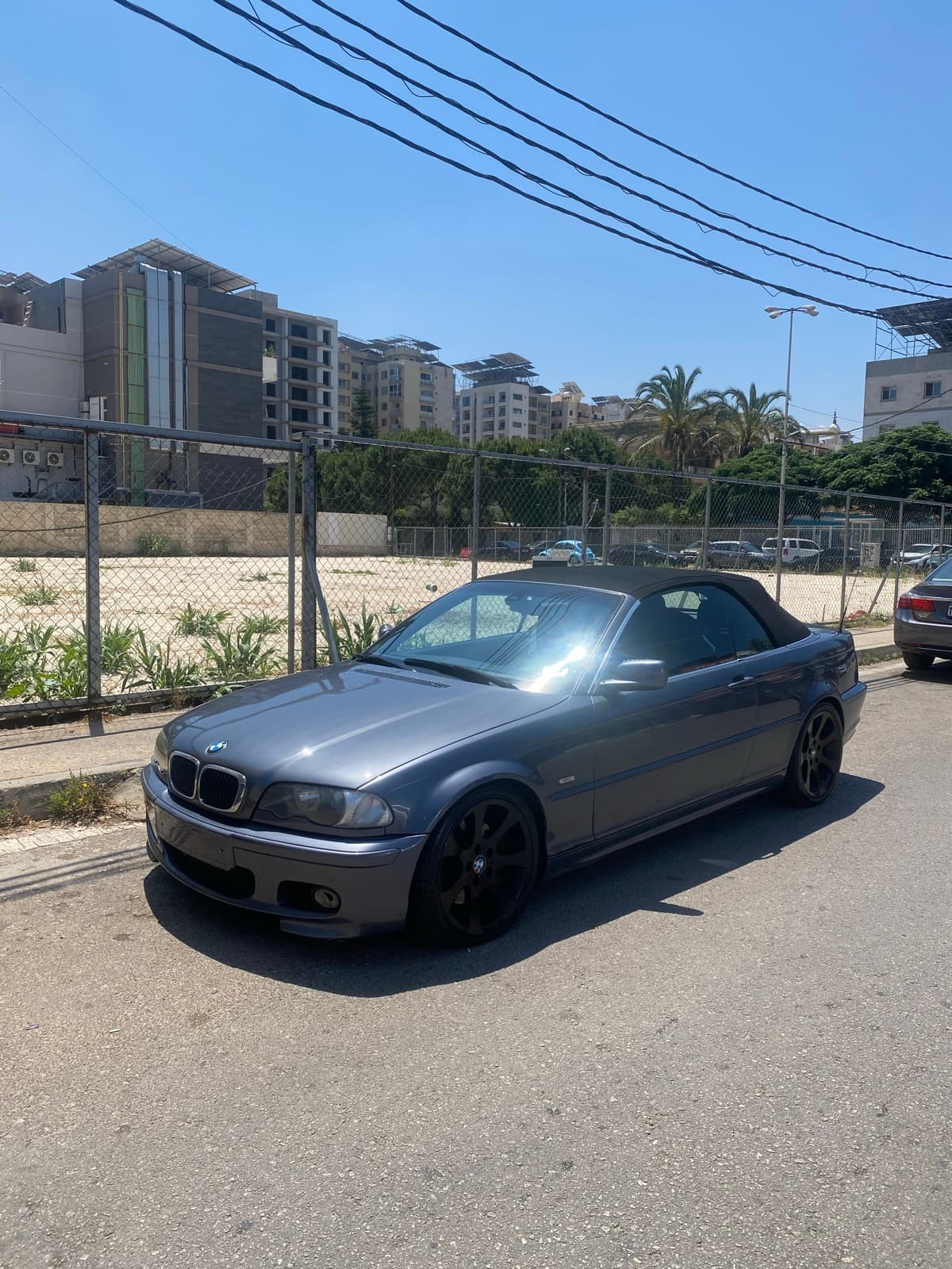 BMW 330i
