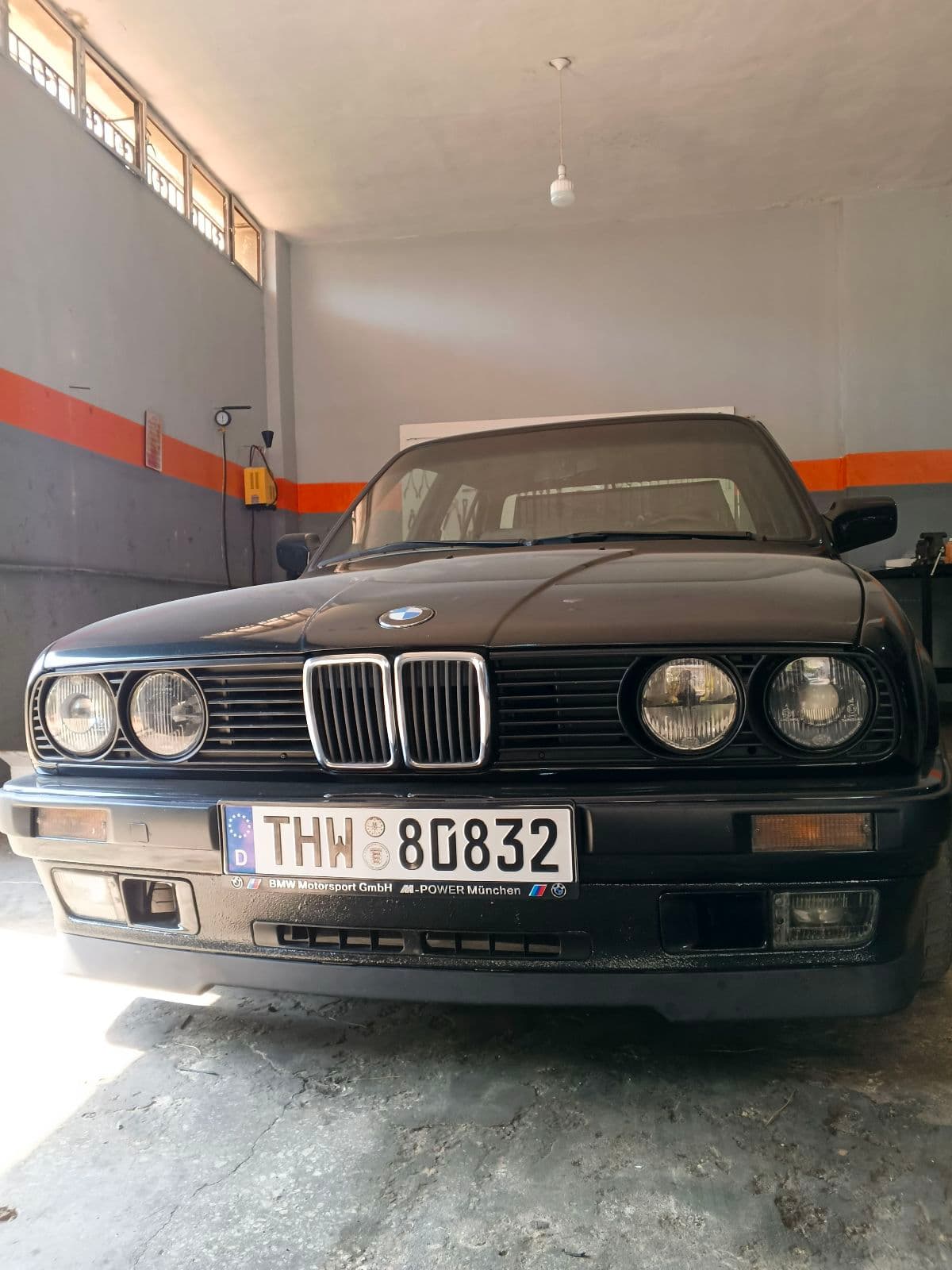 BMW 325i