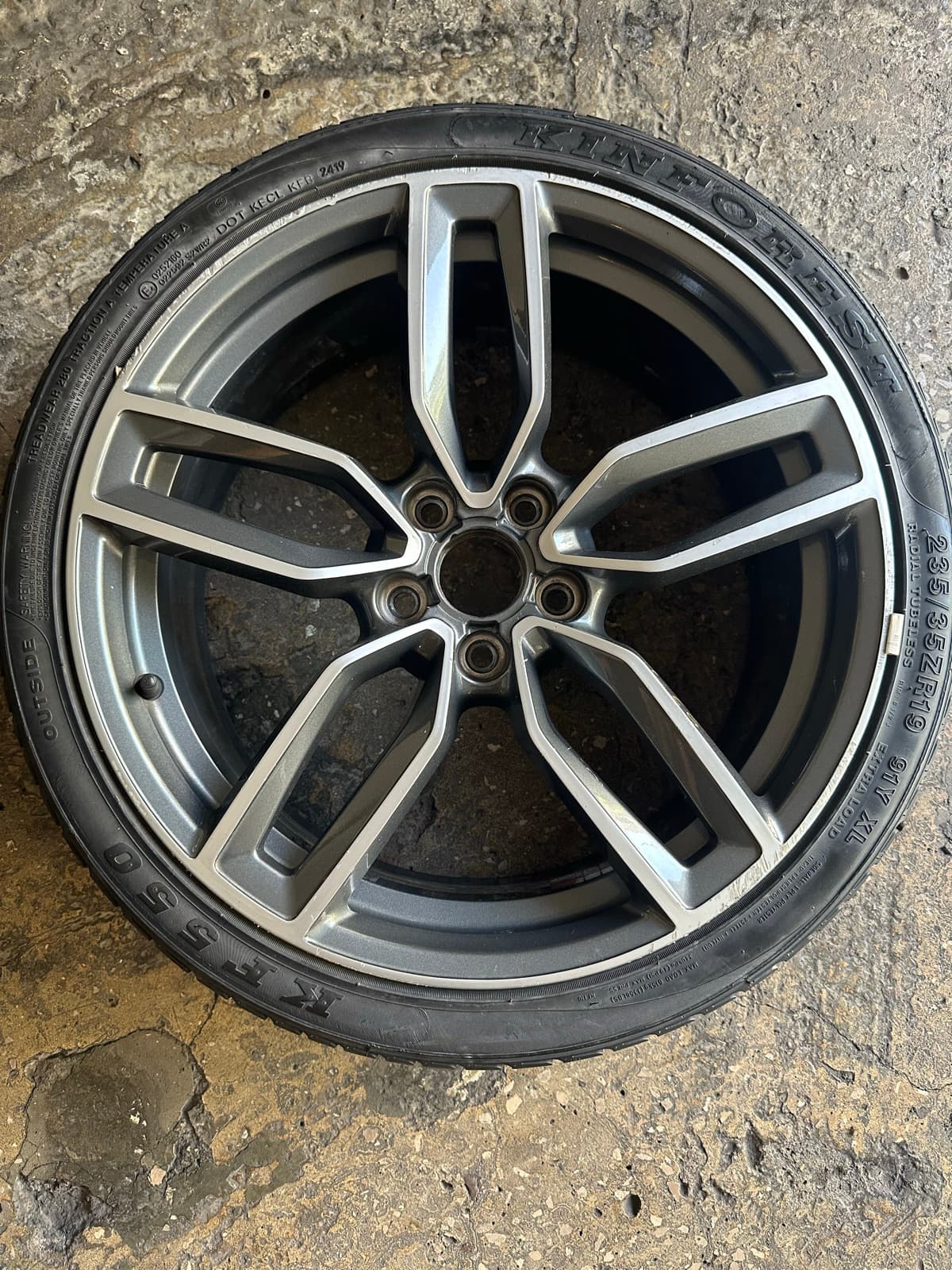 Original Audi rim 19inch new with wheel 1 piece 9 Inch Price: 300$