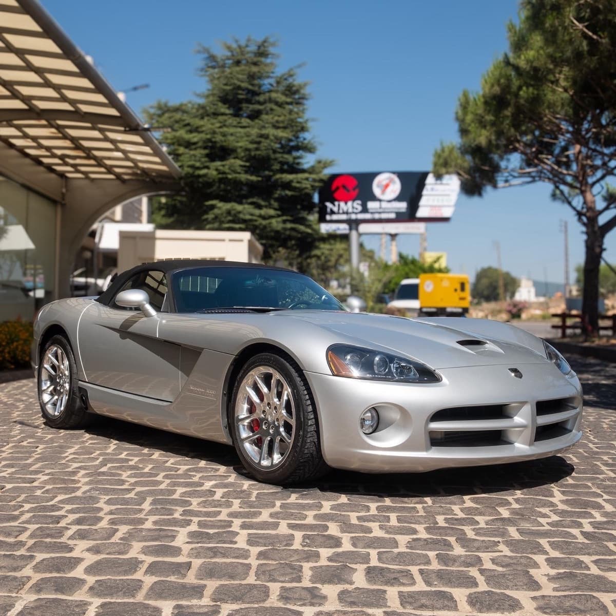 Dodge Viper