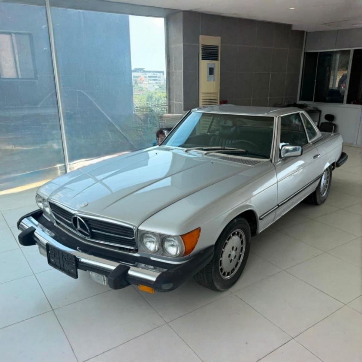 1977 Mercedes-Benz 450SL