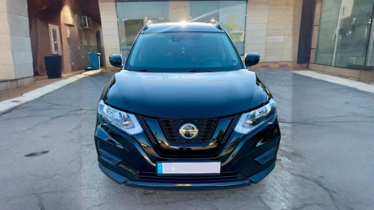 Nissan Rogue SC