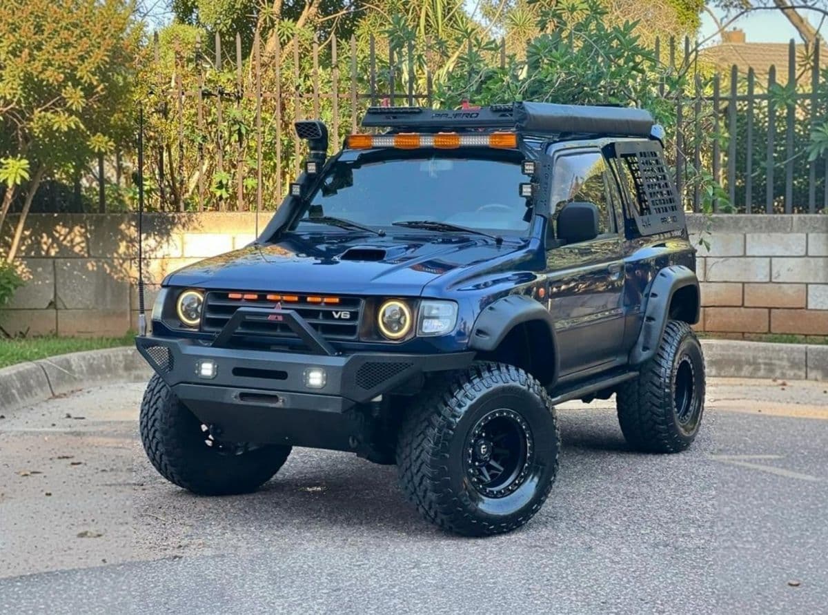 Mitsubishi Pajero