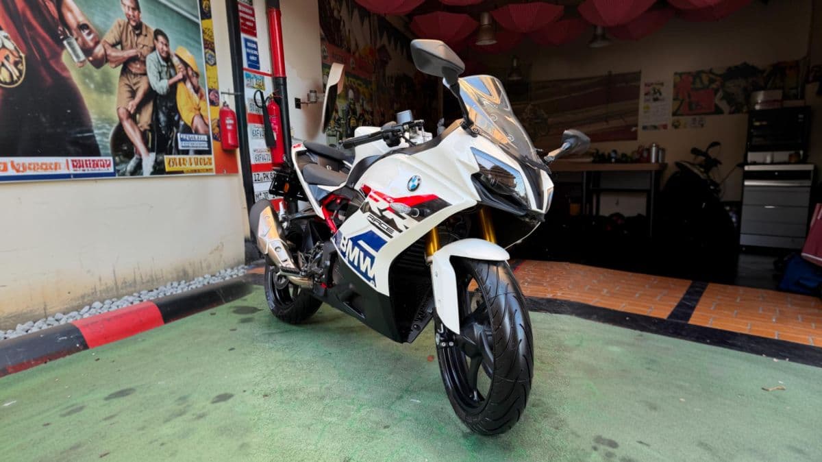 BMW G310R