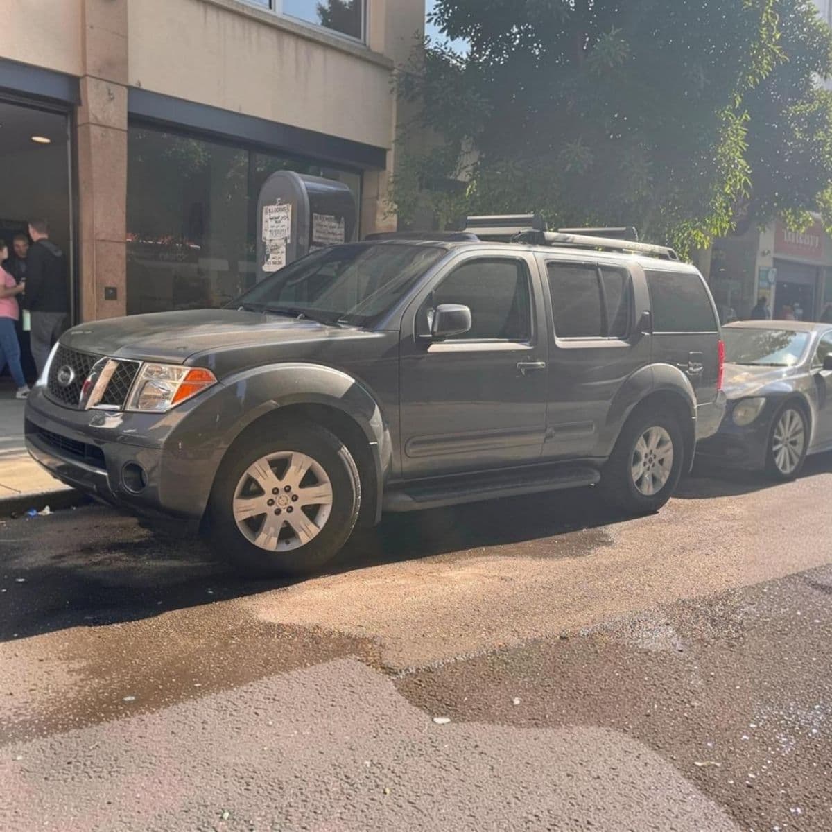 Nissan Pathfinder Le