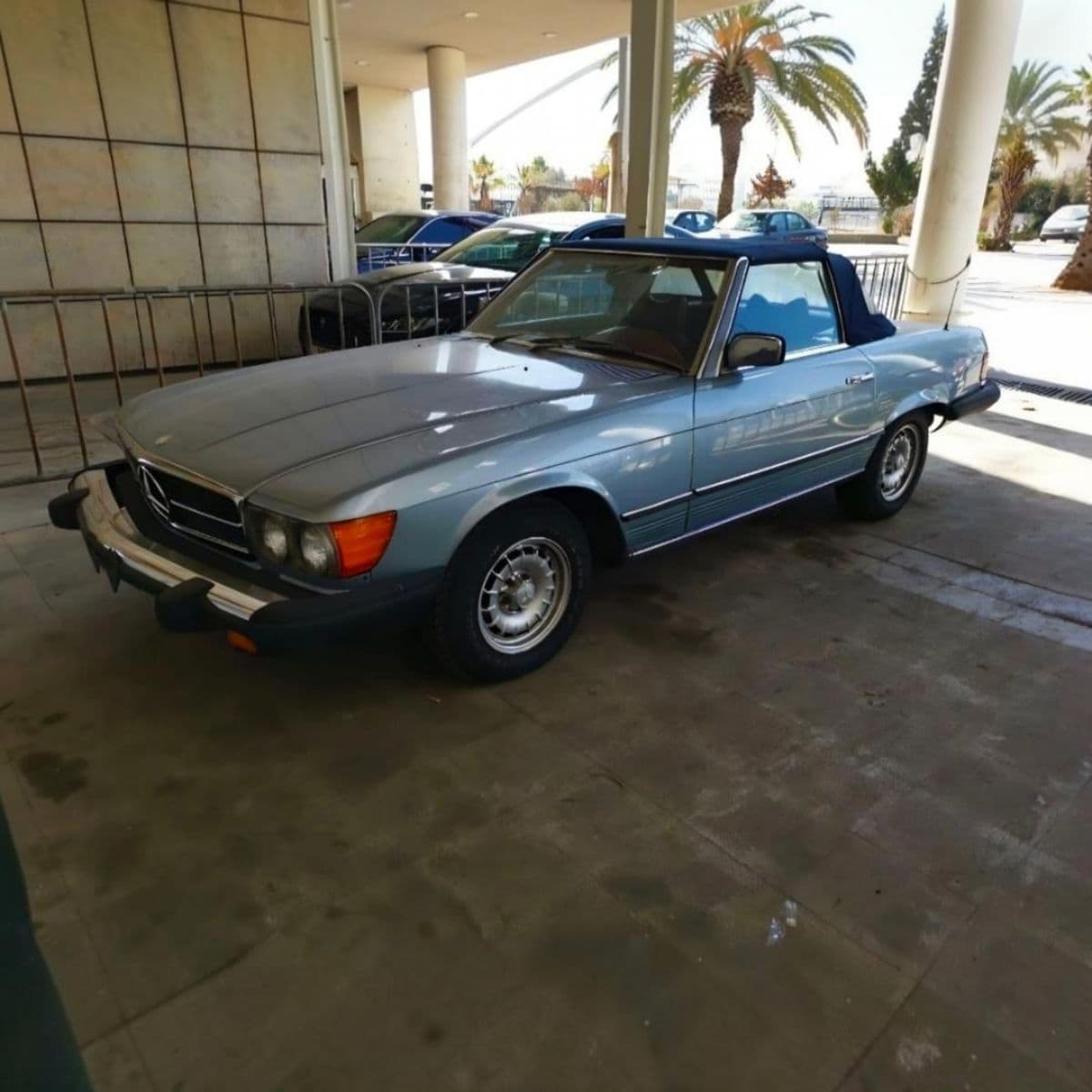 Mercedes-Benz 450SL