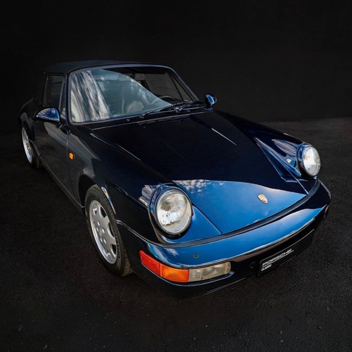 Porsche 911 Carrera 4 Cabriolet