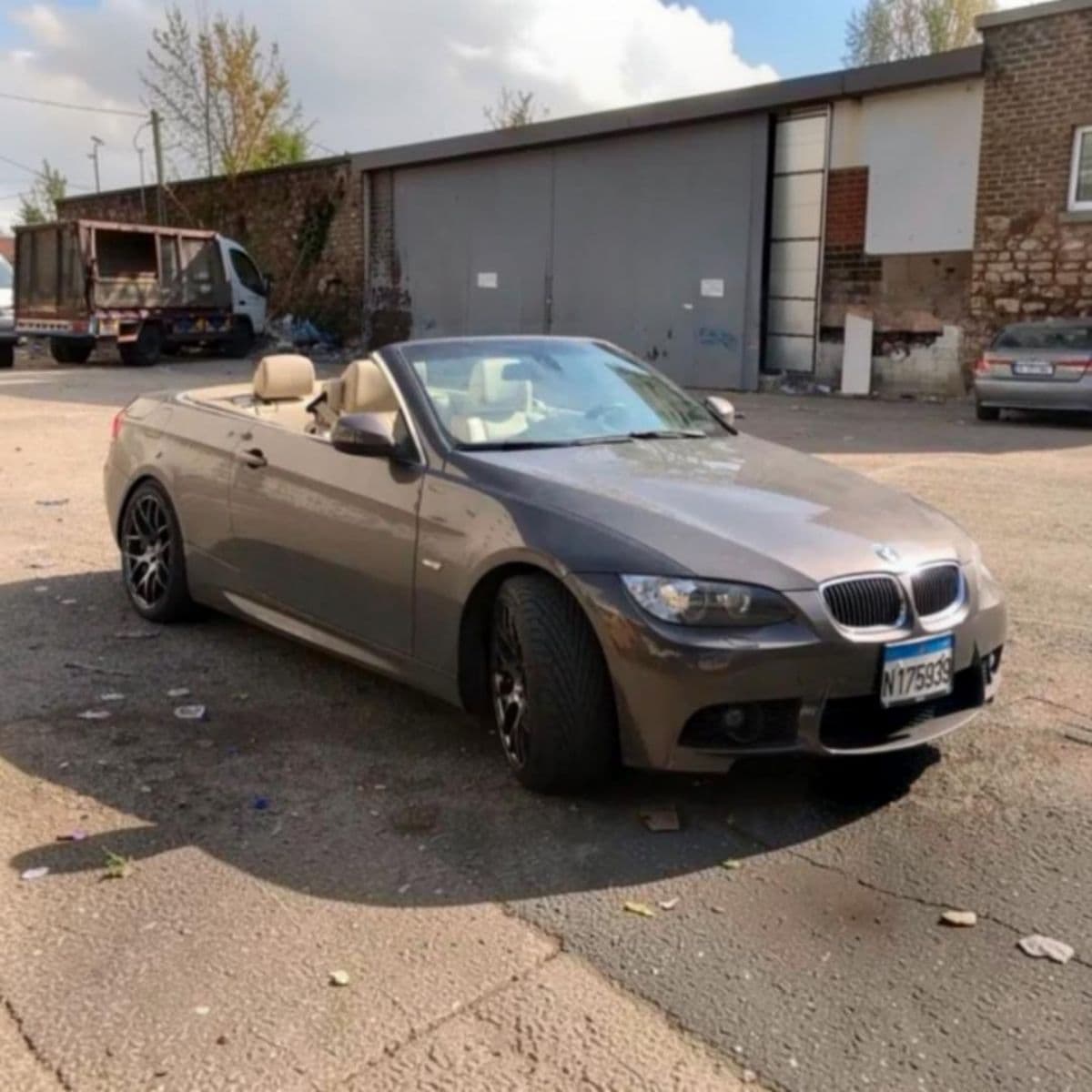 BMW 328i