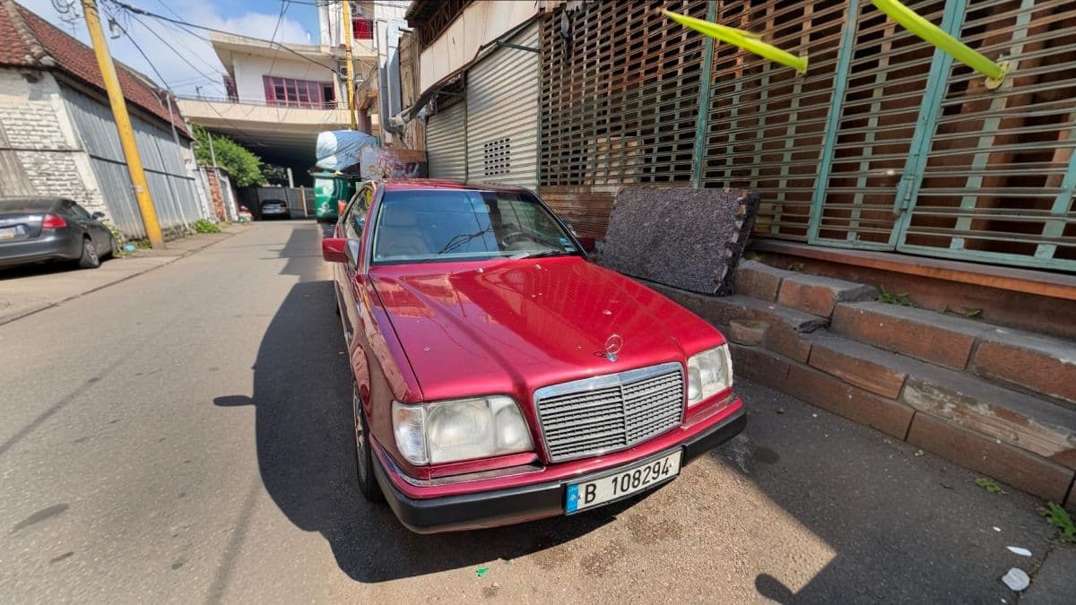 Mercedes-Benz 300CE