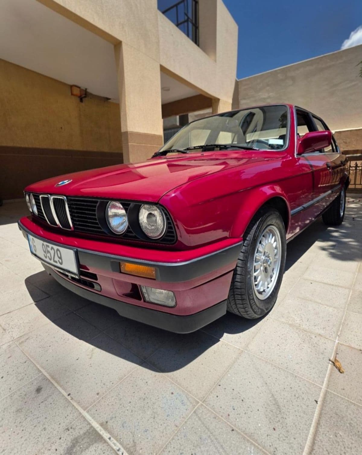 BMW 325i