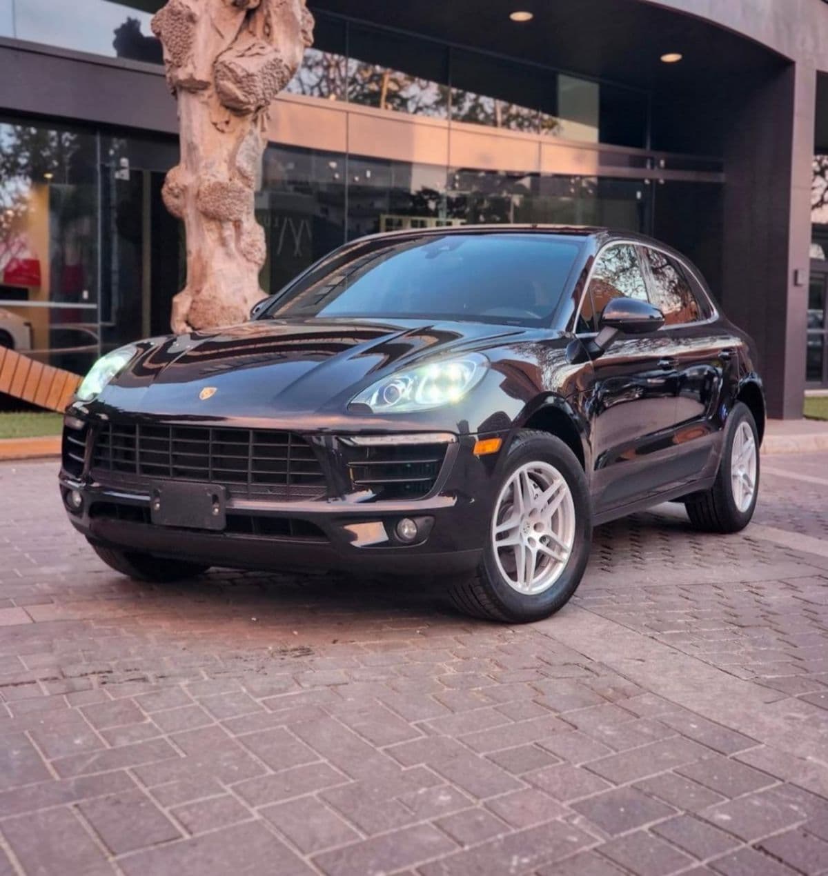 Porsche Macan S