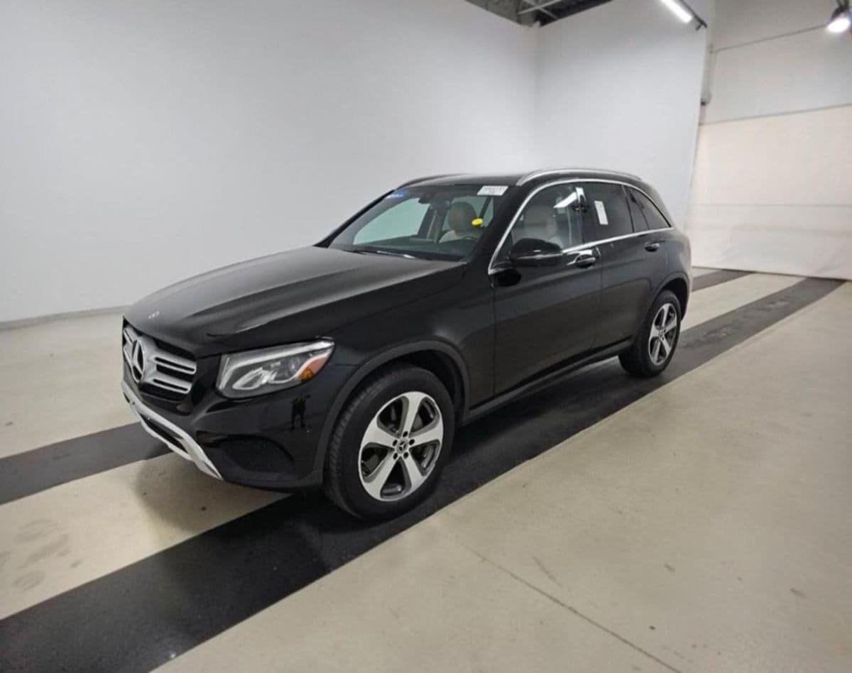 Mercedes-Benz GLC300 4MATIC