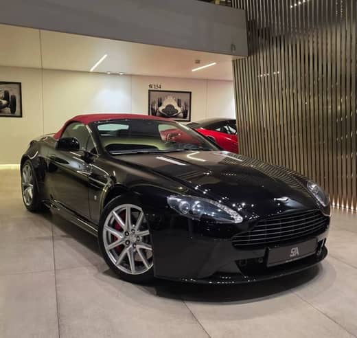 Aston Martin V8 Vantage S