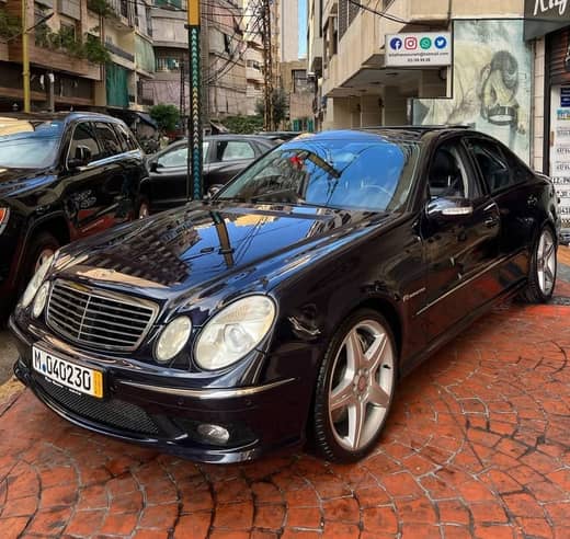 Mercedes-Benz E55 AMG