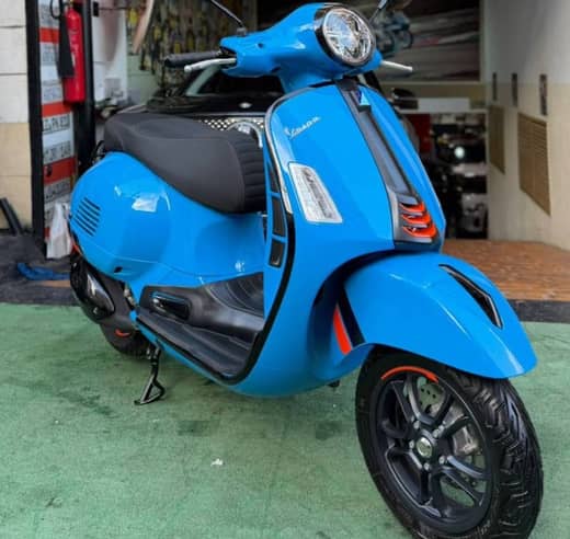 Vespa GTS 300