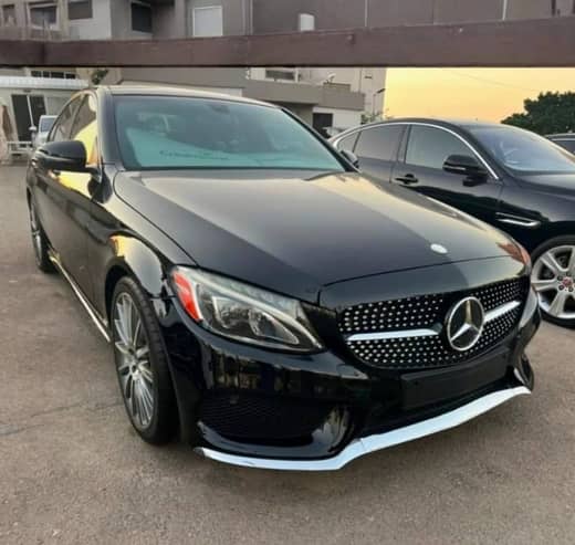 Mercedes-Benz C300