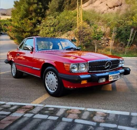 Mercedes-Benz 560SL