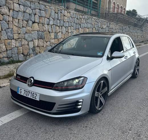 Volkswagen Golf GTI