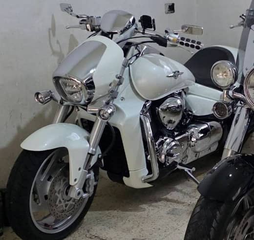 Suzuki Boulevard M109R