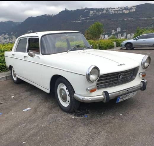 Peugeot 404