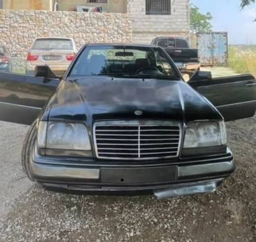 Mercedes-Benz E320 Coupe