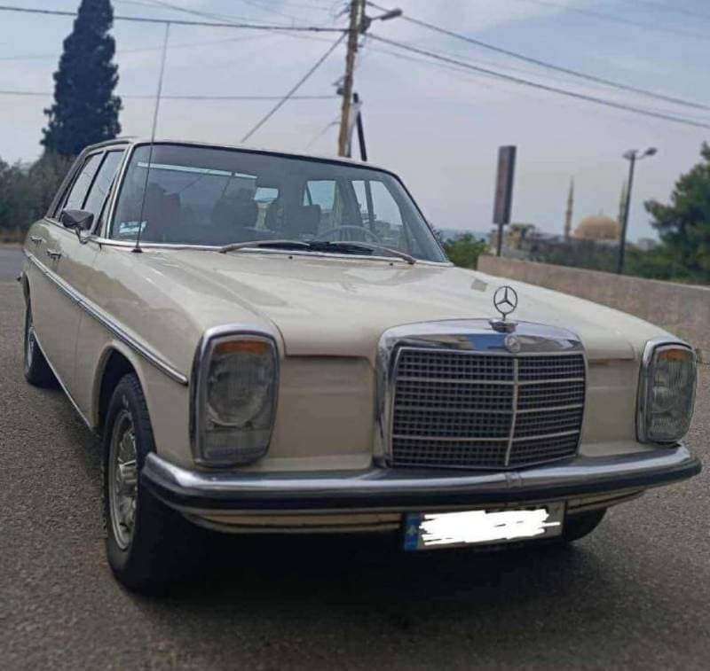 Mercedes-Benz 200