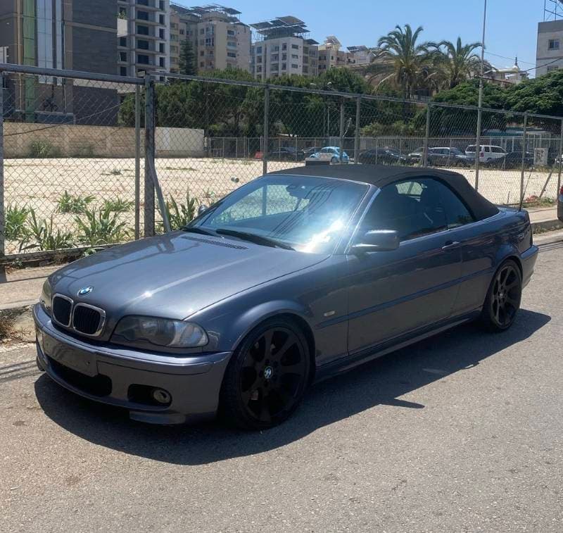 BMW 330i
