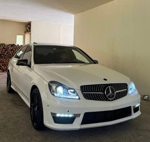 Mercedes-Benz C250