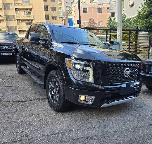 Nissan Titan Pro4X