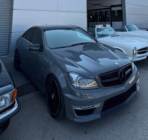 Mercedes-Benz C300